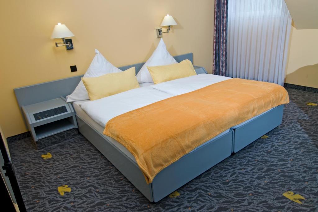 Hotel Am Schwan Düsseldorf Kamer foto