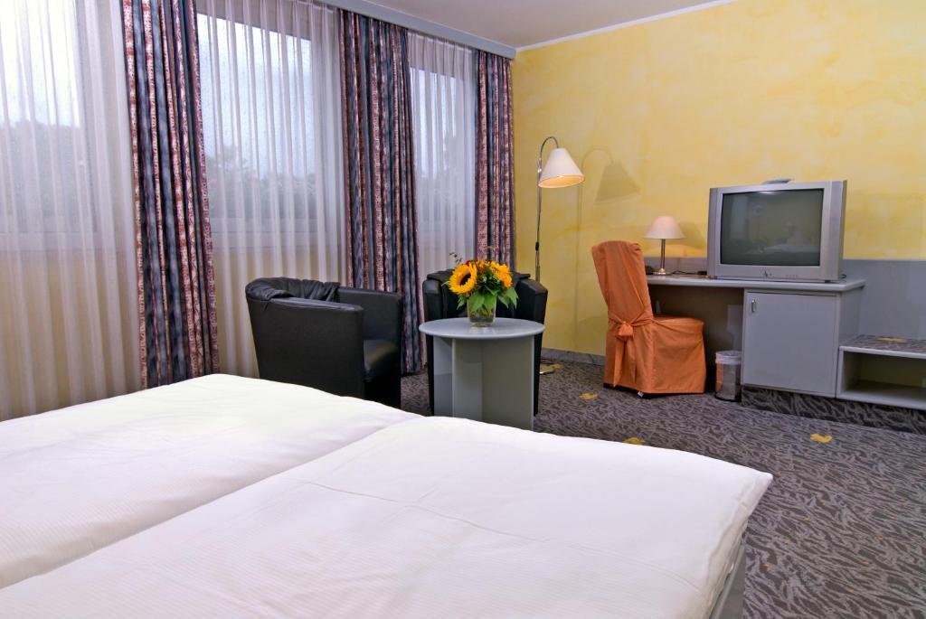 Hotel Am Schwan Düsseldorf Kamer foto