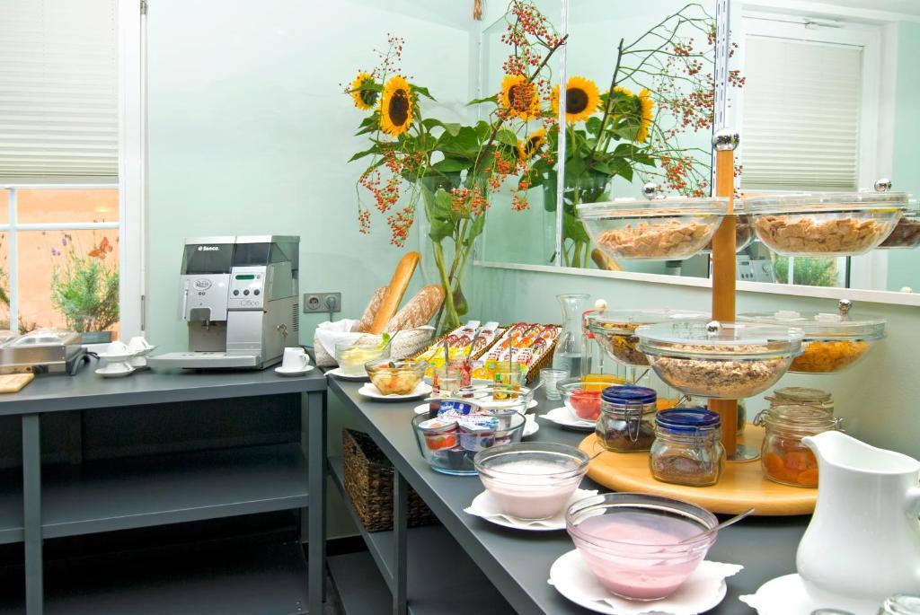Hotel Am Schwan Düsseldorf Buitenkant foto
